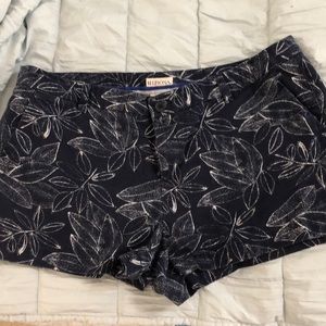 Merona shorts size 16. 3” inseam. Super soft!
